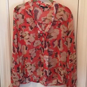 Women’s L Sheer Beautiful Button Down Shirt
